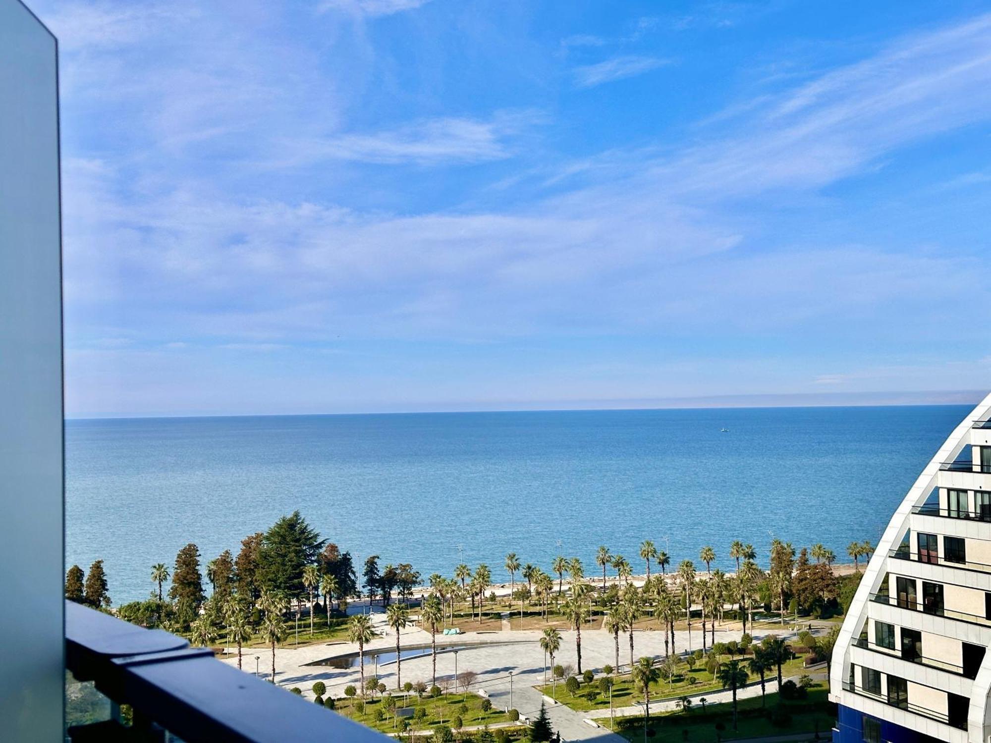 Batumi Boulevard Resort Exterior foto