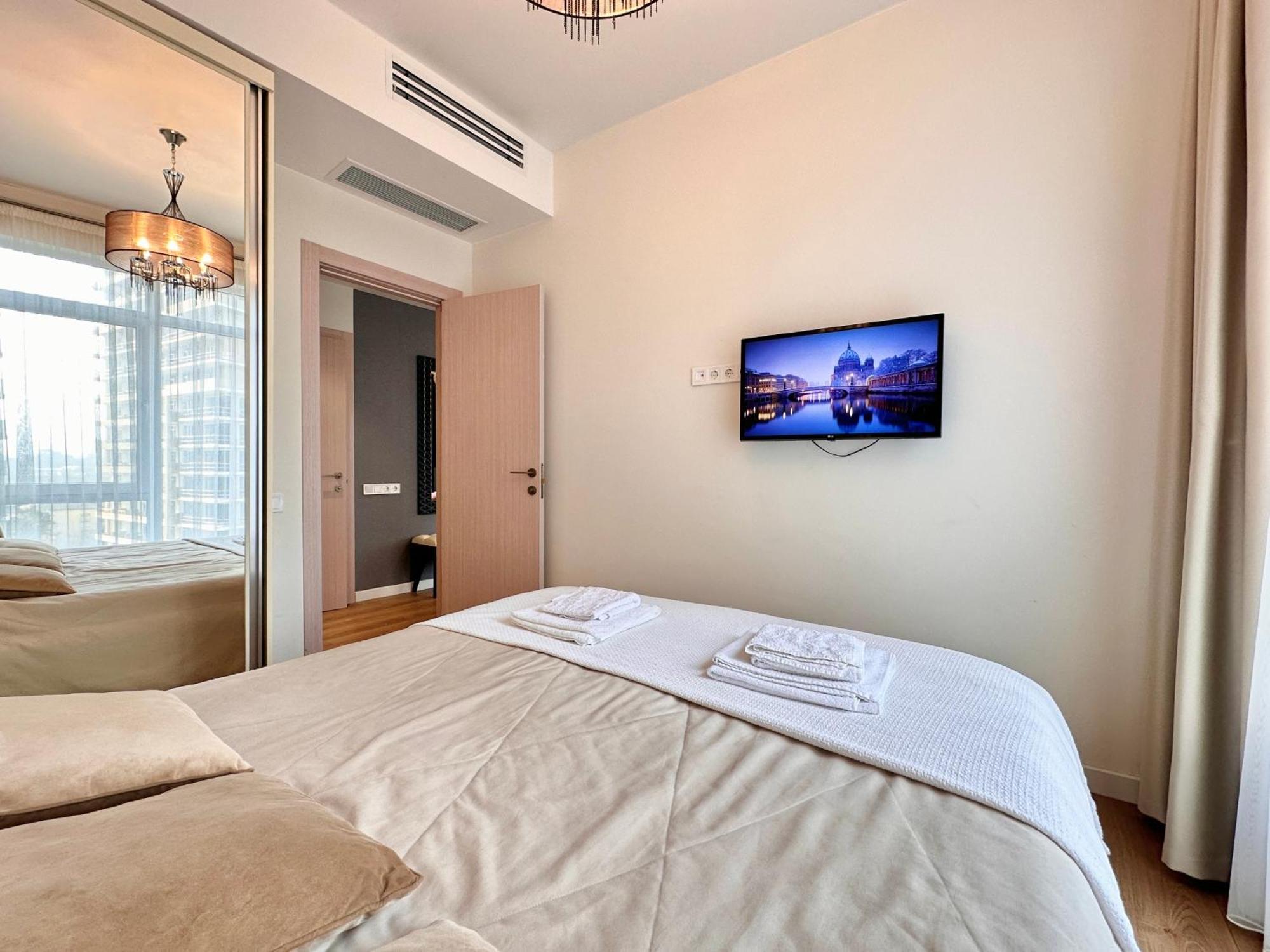 Batumi Boulevard Resort Habitación foto