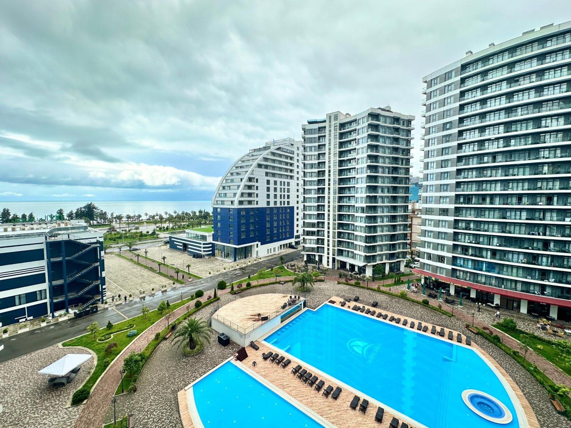 Batumi Boulevard Resort Exterior foto
